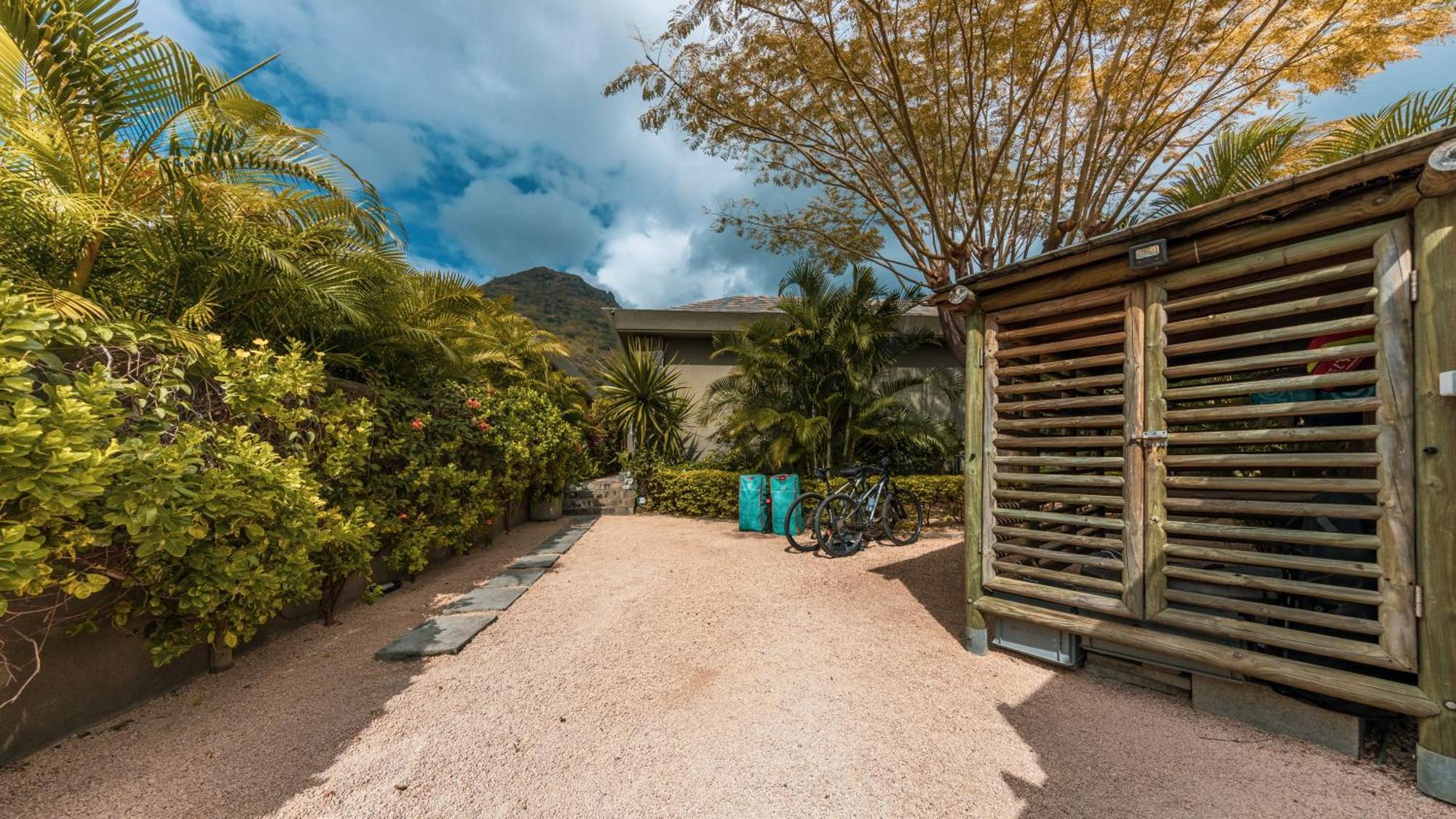 Villa Sartelo タマラン エクステリア 写真